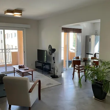 Just Renovated & Centrally Located Daire Lefkoşa